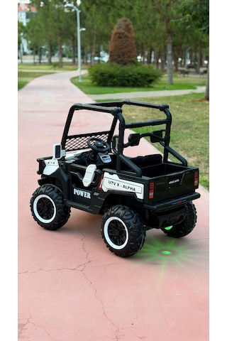 Utv X Alpha 24 Volt 4 Çekerli 800 Watt Akülü Araba Eva Teker Beyaz