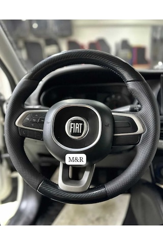 Fiat Egea  Parlak Kristal Karbon Deri Kaplama Direksiyon Kılıfı Siyah