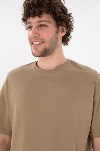 U.S. Polo Assn. Erkek Oversize Fit Bisiklet Yaka Haki Tişört 50305859-VR027