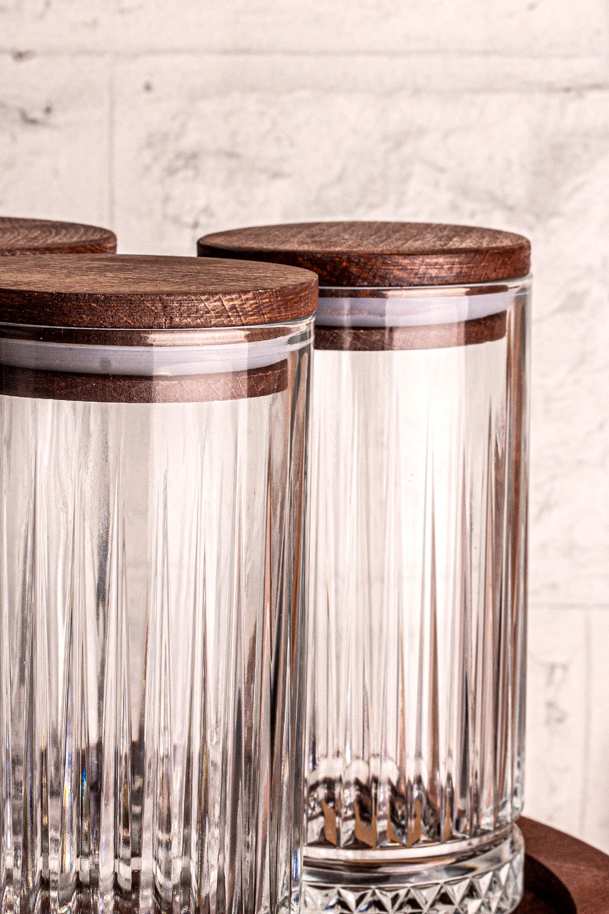 Tomira - 7 Parça Ahşap Döner Standlı Vakumlu Kapaklı Cam Saklama Kabı Baharatlık Seti 450 Ml Ahşap