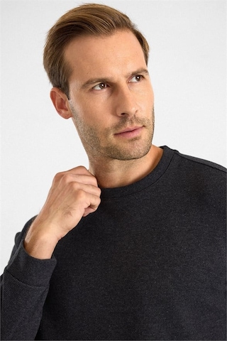 Süvari Siyah Regular Düz Bisiklet Yaka Sweatshirt Ssw2013700003-s09