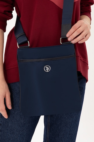 U.S. Polo Assn. Kadın Lacivert Kapitone Çapraz Çanta 50300296-VR033