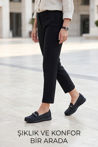 Liarca Aura Comfort Ortopedik Tabanlı Işıltı Detaylı Kadın Siyah Günlük Casual Loafer Ayakkabı