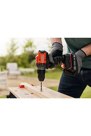 Black&Decker BLD683d1XK-QW Fırçasız 1A Şarj Set
