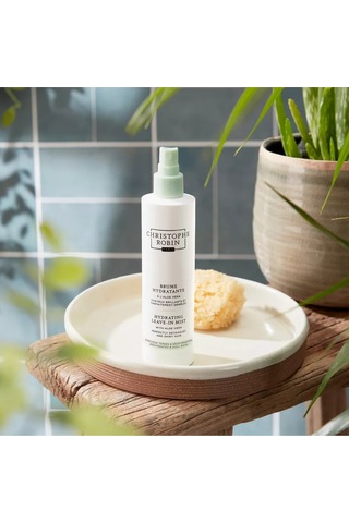 Christophe Robin Aloe Vera Nemlendirici Durulanmayan Sprey 150 Ml, Doğal & Canlandırıcı