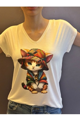 Etnik Kedi Baskılı V Yaka Kadın T-shirt Beyaz