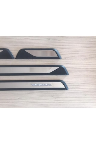 Honda Civic Fe1 2022 Uyumlu Işıksız Kapı Eşiği
