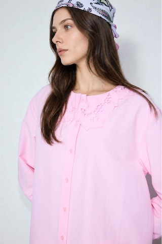 Defacto Regular Fıt Poplin Uzun Kollu Açık Pembe Tunik H6713ax26smpn105 Pembe-pn105