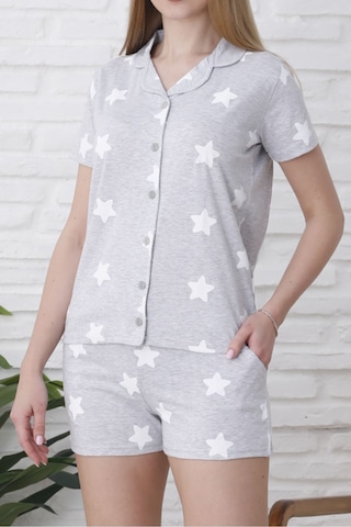 Kadın Şortlu Pijama Takımı Düğmeli Kısa Kollu Pamuklu Cepli Likralı Gri Gri