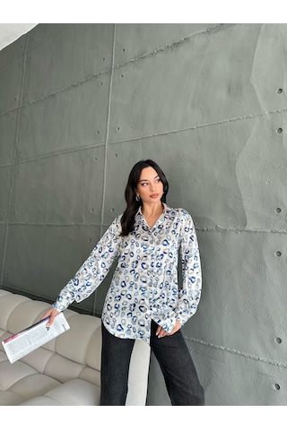 Kadın Oversize Ekru Renk Mavi Öpücük Detaylı Saten Gömlek-mavi Mavi