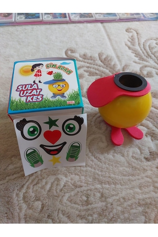 Şapkalı - Stickerlı Çim Adam Emoji