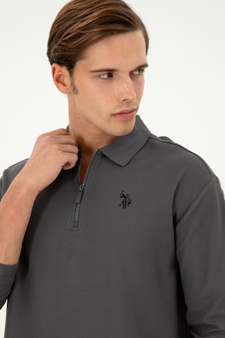 U.S. Polo Assn. Erkek Comfort Fit Yarım Fermuarlı Antrasit Sweatshirt 50293413-VR006
