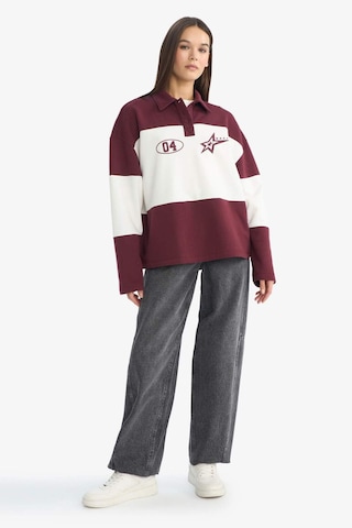 Defacto Coool Regular Fit Polo Yaka Sırt Baskılı Sweatshirt G3882ax25wnbr115 Bordo-br115
