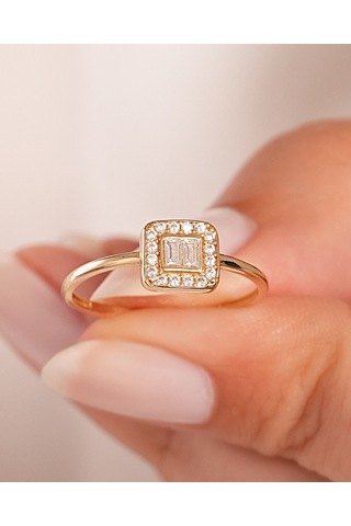 Debora Jewelry 14 Ayar Altın Kare Baget Yüzük