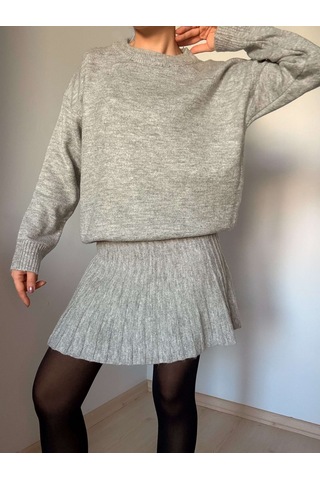 Ali Butik Gri Pileli Etekli Triko Takım Gri