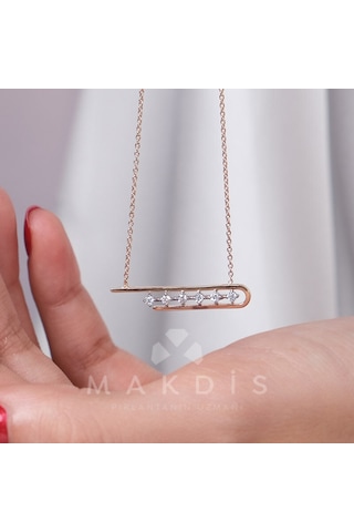 0.15 Karat Tasarım Pırlanta Kolye 82403370