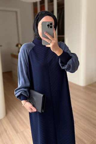Kahijab Kendinden Desenli Yarım Balıkçı Merserize Elbise - Lacivert