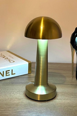 Hl-009g Dekoratif Metal Gold Mantar Kablosuz Masa Lambası Ledli 5v 3 Renk Işık Usb Şarjlı Altın Sarı