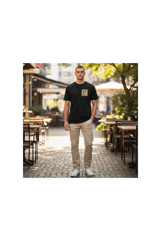 Urbantrendstore Unisex Minimal Desen Sade Basic Geniş Kalıp Oversize Fit Rahat Geniş Salaş T-shirt Günlük Tişört Siyah