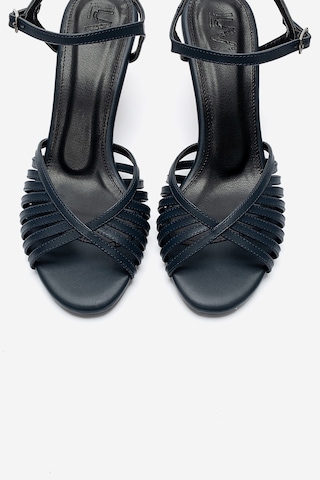 Luvishoes Danıca Lacivert Cilt İnce Bantlı Kadın Topuklu Ayakkabı