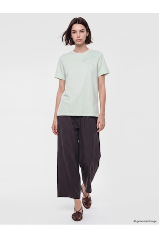Lcw Modest Yeşil Soft Touch Nakışlı Bluz