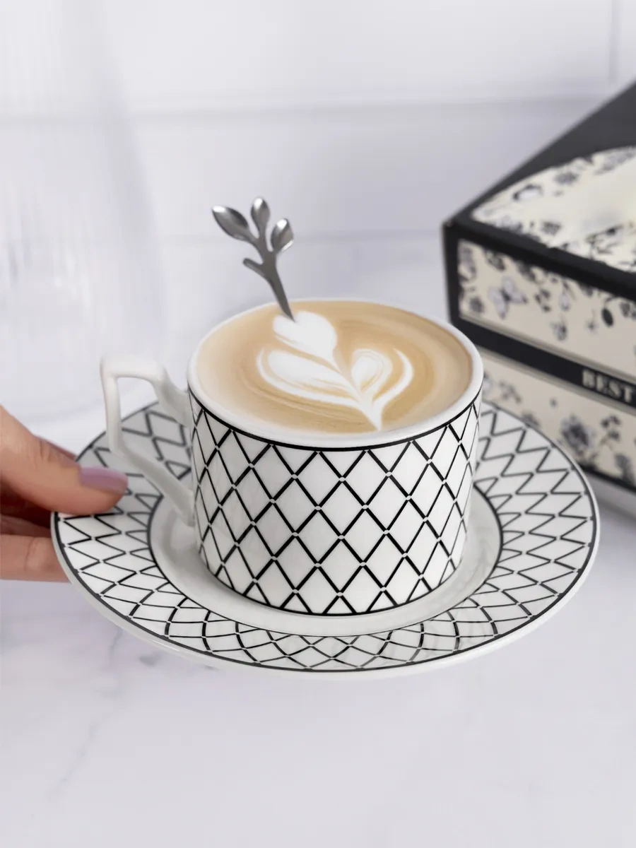 Homelabshop Fincan Ve Tabakdan Oluşan Çay Takımı - Hazır Hediye 416660884 Beyaz