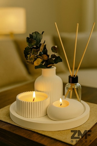 Dekoratif Tepside 5 Li Set Çizgili Vazo, Vanilya Kokulu Mum, Tealight Mumluk, Oda Kokusu Beyaz