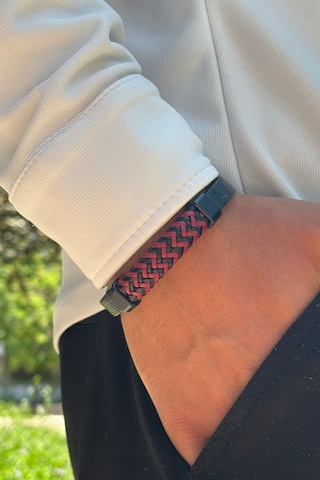 El İşçiliği İle Üretilmiş Hakiki Deri Erkek Bileklik Kırmızı - Siyah