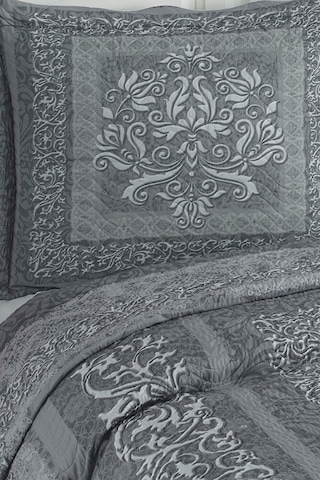 Holly Çift Kişilik Kapitone Yatak Örtüsü