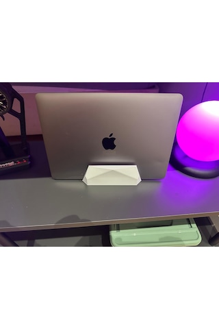 İnce Seri Laptop Yada Apple Uyumlu MacBook Pro Dik Tutan Stand Tutucu