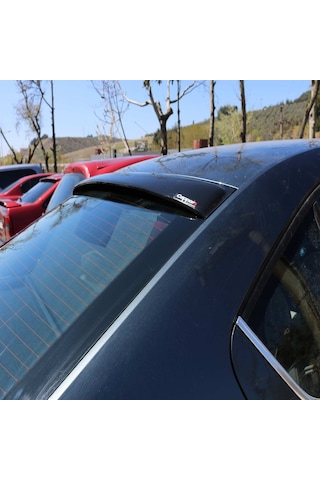 Skoda Octavia Arka Cam Üstü Spoyler Akrilik Abs Piano Black 20