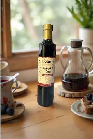 Biotama Karadut Özü 700 G