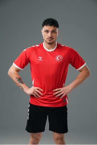 Hummel Dream Milli Takım Antrenman Tişört Kırmızı
