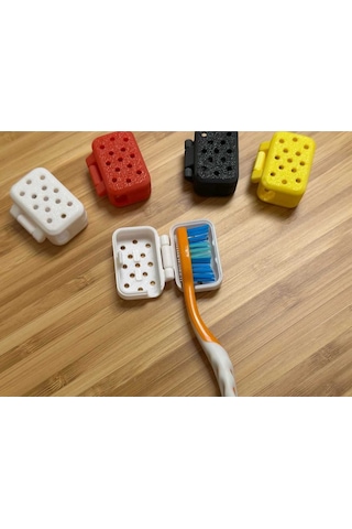 4 Adet Diş Fırçası Seyahat & Koruma Başlığı Tekli Paket Çok Renki