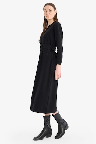 DeFacto Bisiklet Yaka Basic Düz Selanik Kumaş Midi Elbise F4154AX25SPBK81