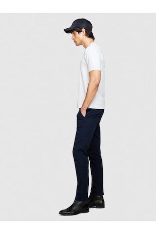 Sisley Streç Pamuklu Kemer Delikli Slim Fit Pantolon Erkek Lacivert Pantolon - 324p4aıhsf021
