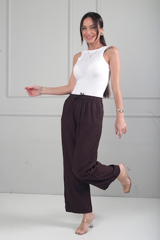 By Saygı Kadın Beli Lastikli Cepli Çilek Bol Paça Pantolon Kahve