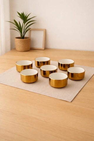 6 Lı Beyaz Porselen Platin Kaplama Sosluk Lokumluk Sunum Kasesi Mini Boy Gold