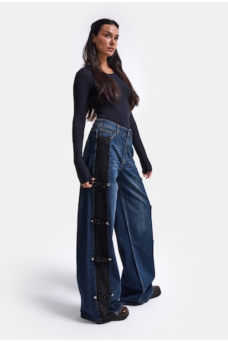 Kadın Mavi Straight Fit Süet Detaylı Özel Tasarım Napolyon Denim Jean Kırmızı
