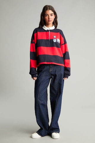 Defacto Loose Fıt Polo Yaka Renk Bloklu Nakışlı Sweatshirt H9944ax26aurd256 Kırmızı-rd256