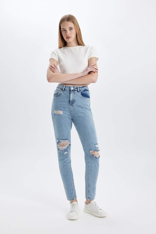 Defacto Lina Lina Mom Fit Yırtık Detaylı Yüksek Bel Bilek Boy Jean Yıkamalı Pantolon C2384AX24SMNM85 İndigo