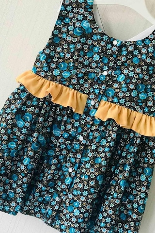 Fırfırlı Çiçek Desenli Kolsuz Kız Çocuk Bebek Elbise 001