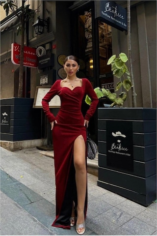 Alfa Aksesuar 03 Kalp Yırtmaçlı Abiye Kollu Elbise Uzun Yaka Kırmızı