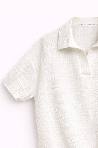 Mixray 4901 Kadın Polo Yaka Yarım Patlı Kraş Dokulu Crop Gömlek Ekru