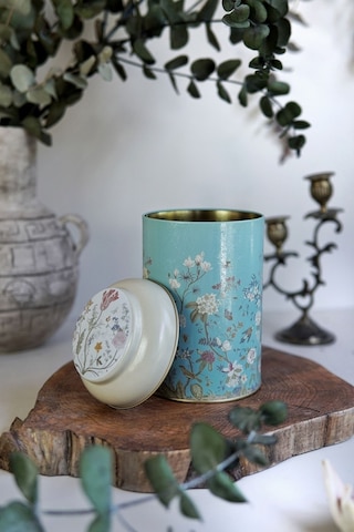 Flora Blue Desenli Yuvarlak Metal Saklama Kabı, 10,5 X 15 Cm, 1,1 Lt Desenli