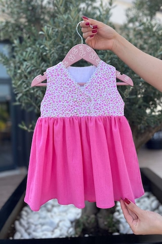 Dantel Detaylı Çiçek Desenli Kolsuz Şile Bezi Pembe Elbise 001