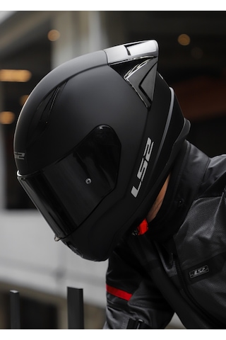 Ls2 Rapid Race Siyah Camlı Kapalı Motosiklet Kaskı Mat Siyah