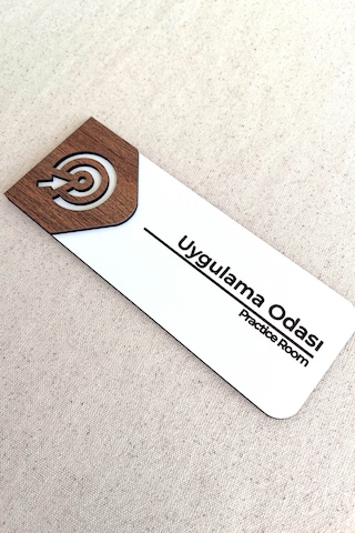 Uygulama Odası Kapı Tabelası Mdf Yönlendirme Levhası 19x7 Cm Çift Katmanlı