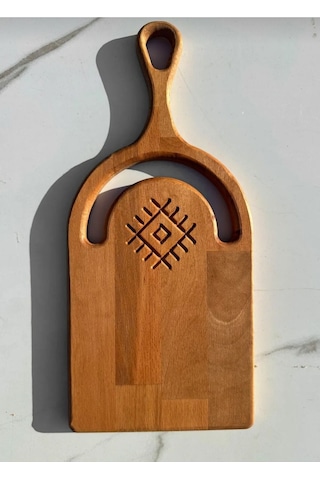 Ahşap Saplı İşlemeli Kesme Tahtası 38x16 Cm Ahşap