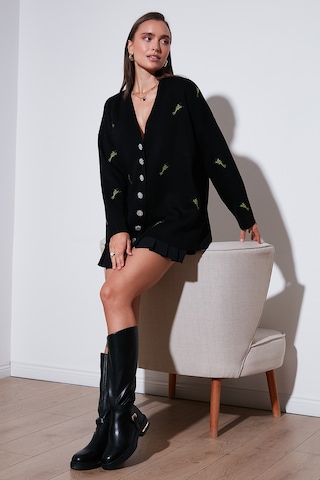 Lela Oversize Fit Desenli V Yaka Triko Bayan Hırka 4616193 Siyah